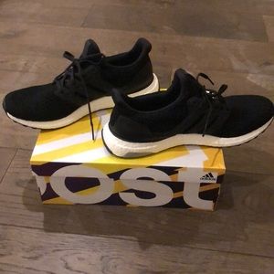 SOLD - Men’s Adidas UltaBoost Core Black Shoes